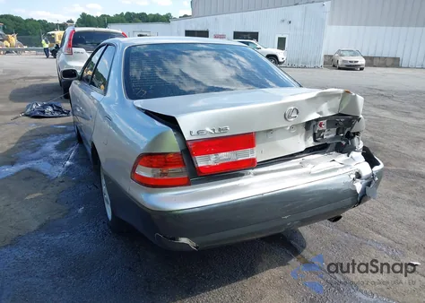 2001 Lexus Es 300 from USA, damaged, VIN JT8BF28GX10338641